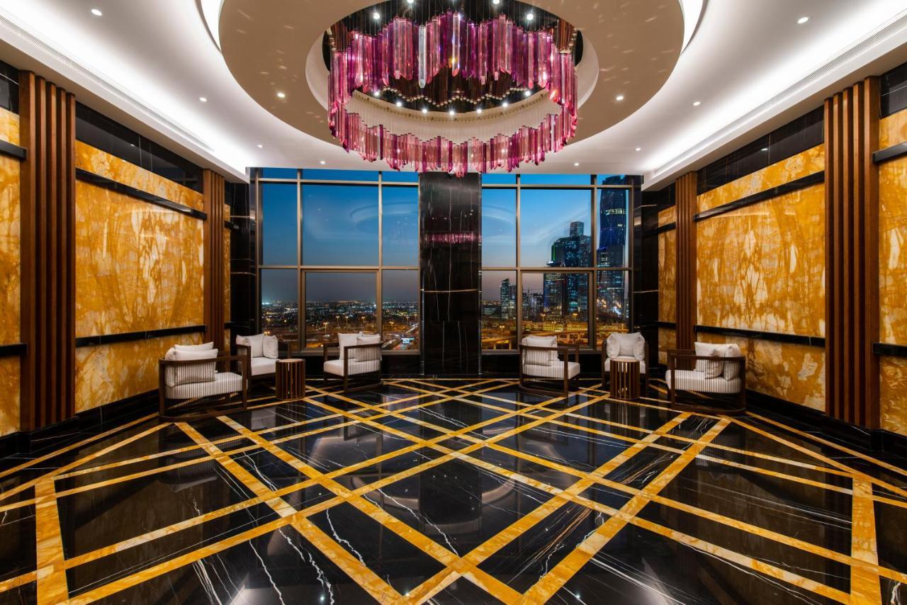 Movenpick And Residences होटल