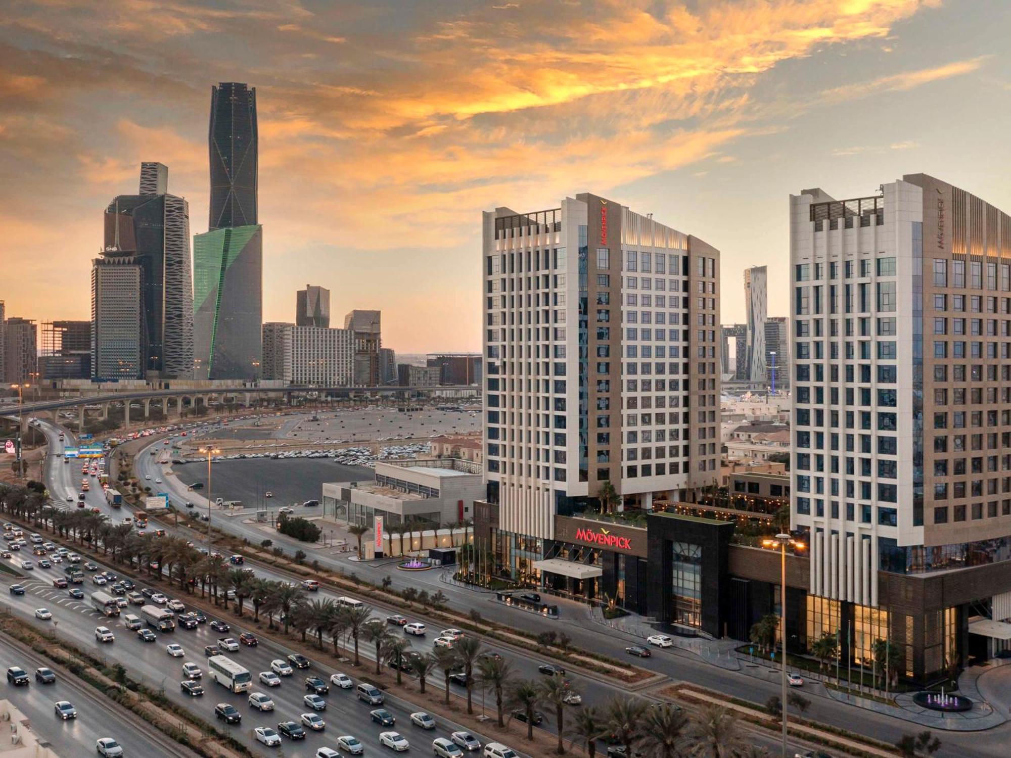 Hotel Movenpick And Residences
